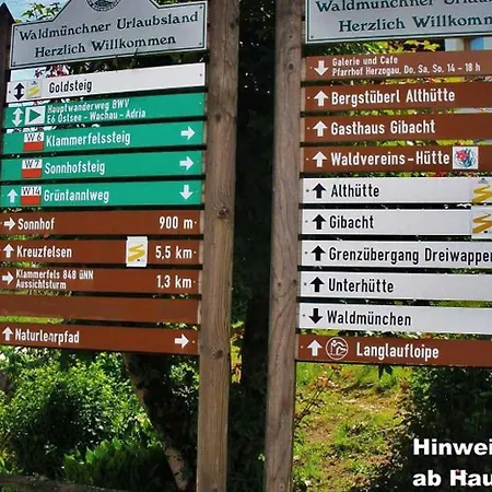 Waldblick Apartament *